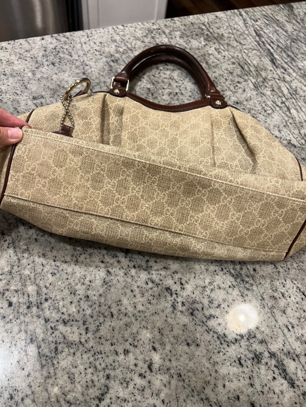 Gucci GG Canvas Sukey - Picture 8 of 13
